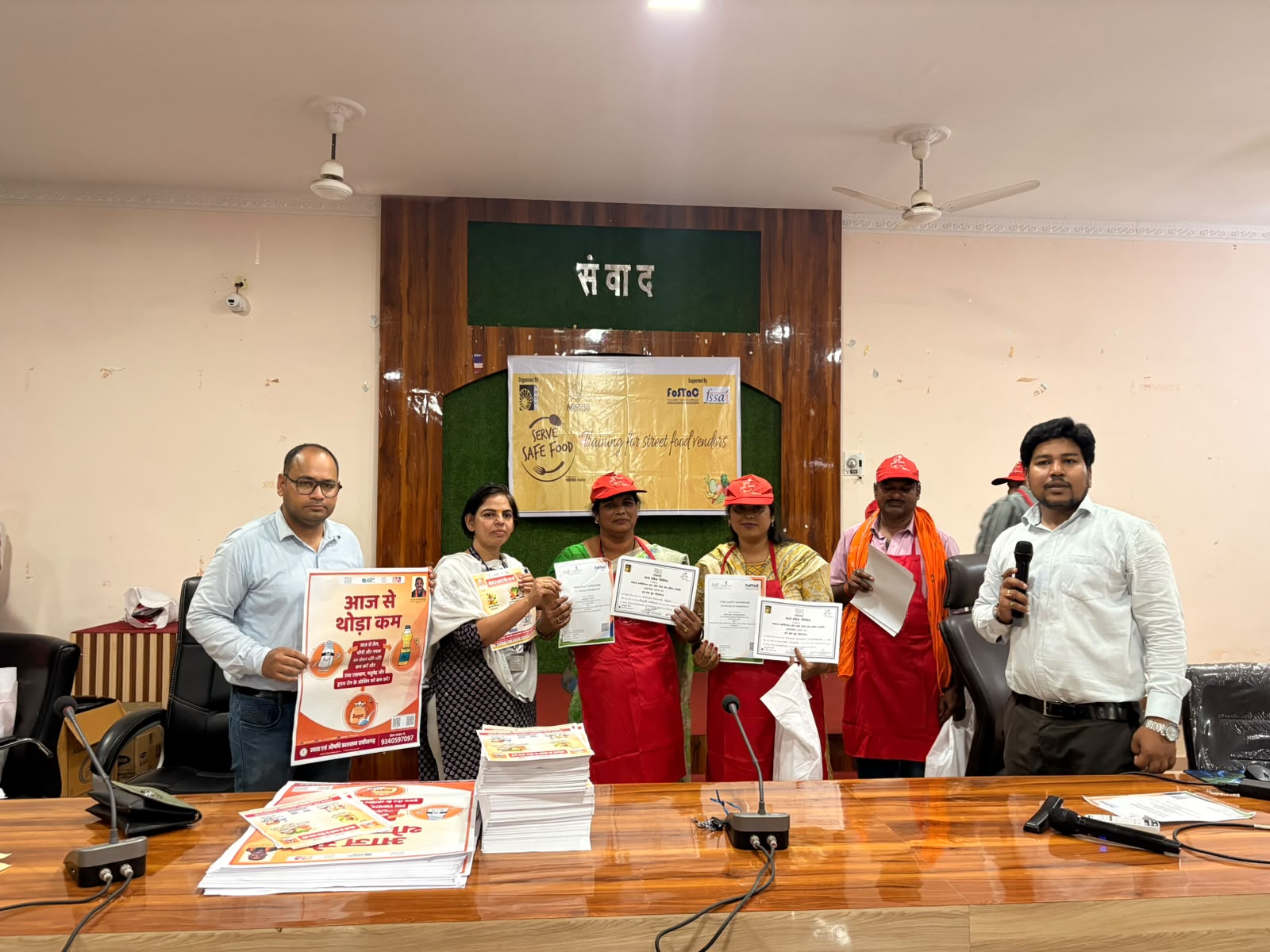 *जशपुर में 200 स्ट्रीट फूड विक्रेताओं को मिला नि:शुल्क फॉस्टेक प्रशिक्षण*