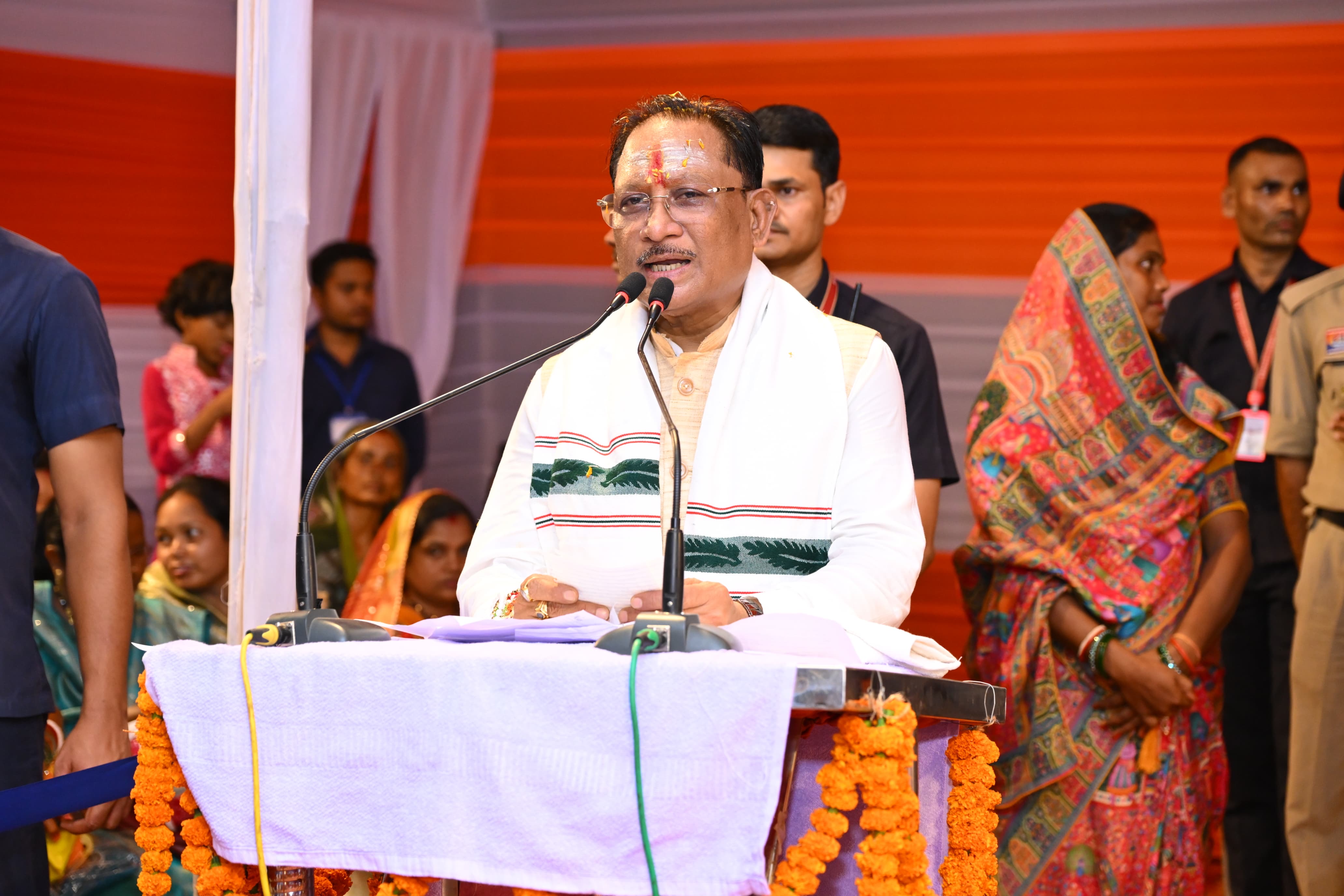 *राखी के धागे में विश्वास, बहनों के साथ विष्णु भैया का संकल्प*