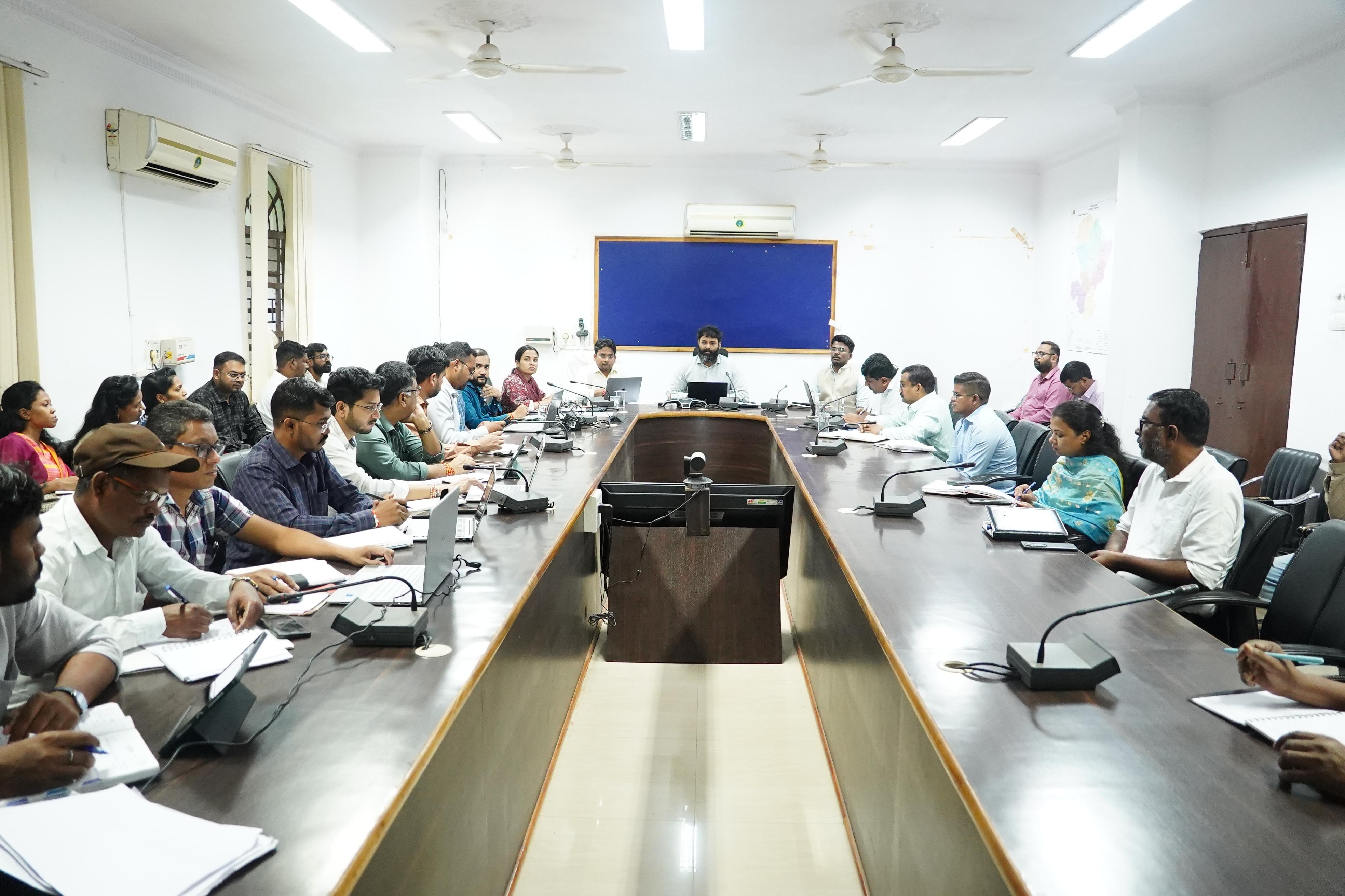 एग्रीस्टैक में हर खसरा-खाते का कराएं पंजीयन, तभी मिलेगा कृषि योजनाओं का लाभ: कलेक्टर