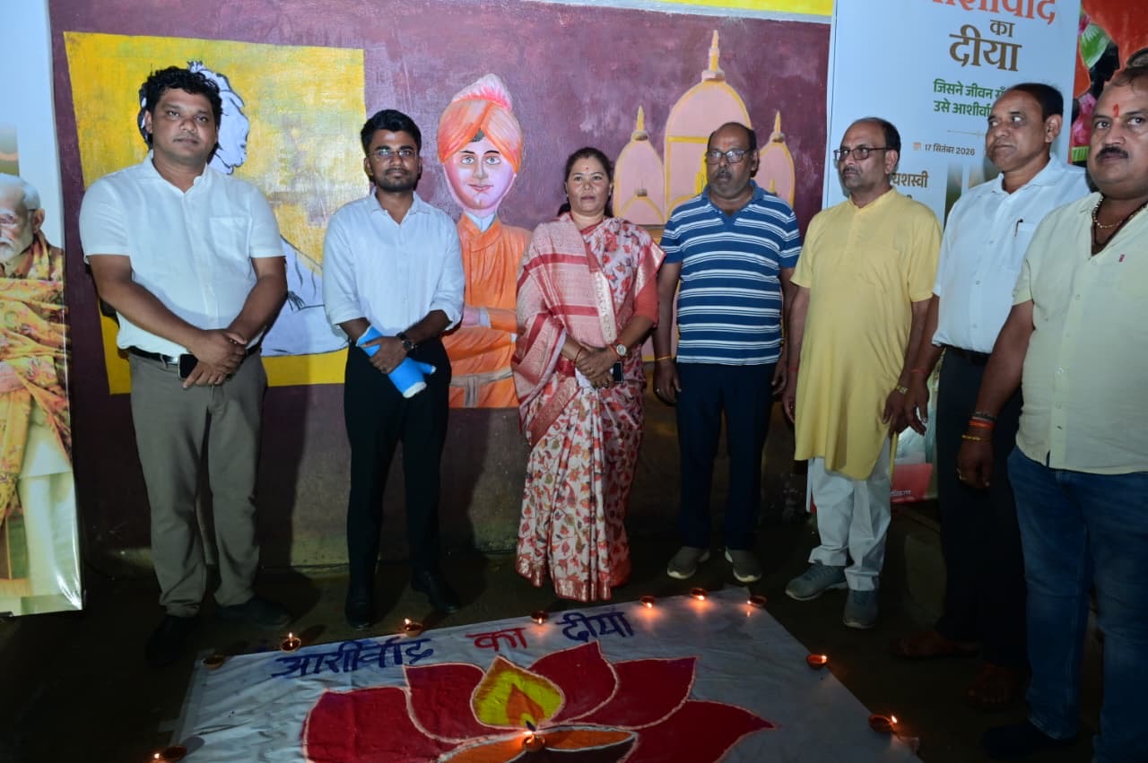 सीएम से पीएम तक का सफर, सेवा संकल्प अभियान में बदला