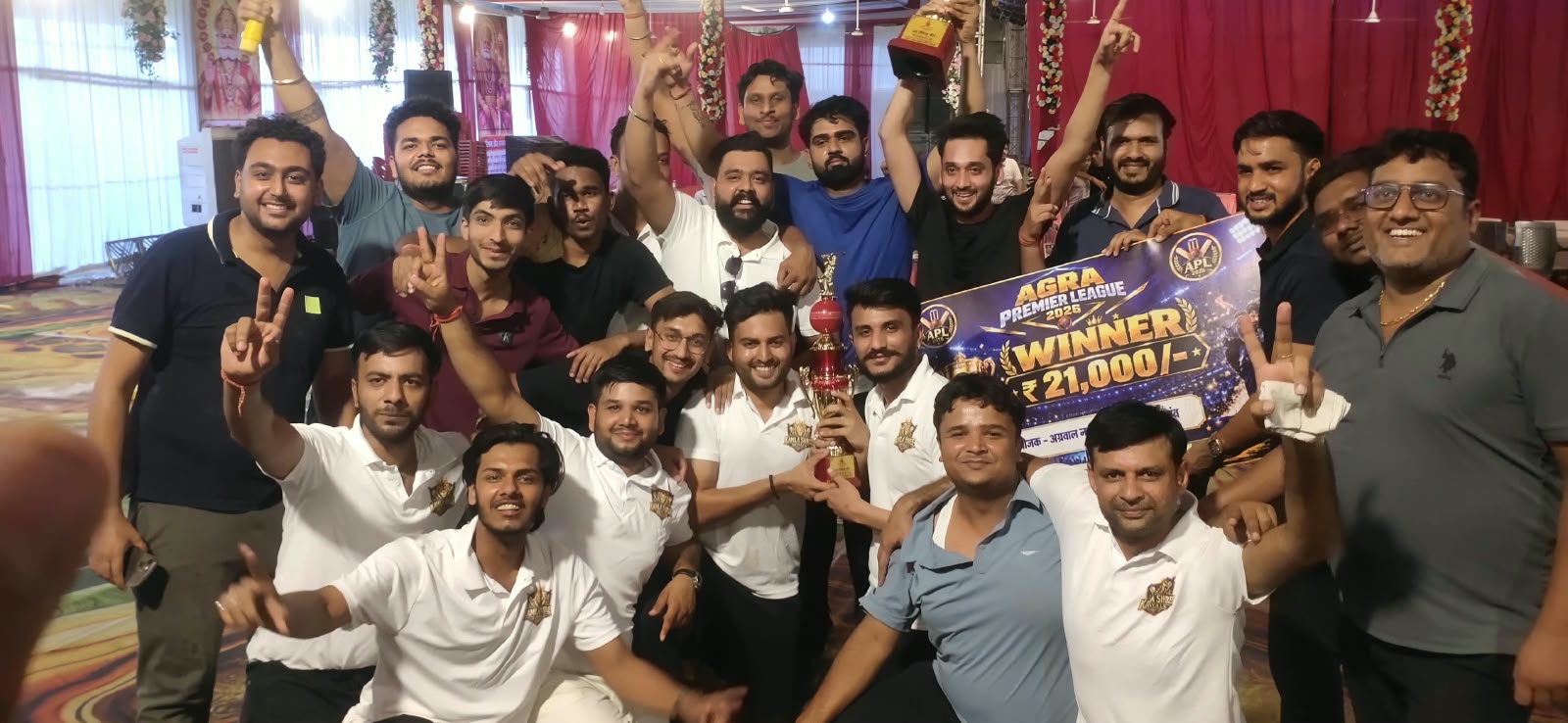 IPL की तर्ज पर हुए अग्र प्रीमियर लीग में मम्मपी वारियर्स ने मारी बाजी  कमला श्री रॉयल को हराकर जीता खिताब, 13 टीमों के बीच रोमांचक मुकाबलों के बाद फाइनल में हुआ फैसला